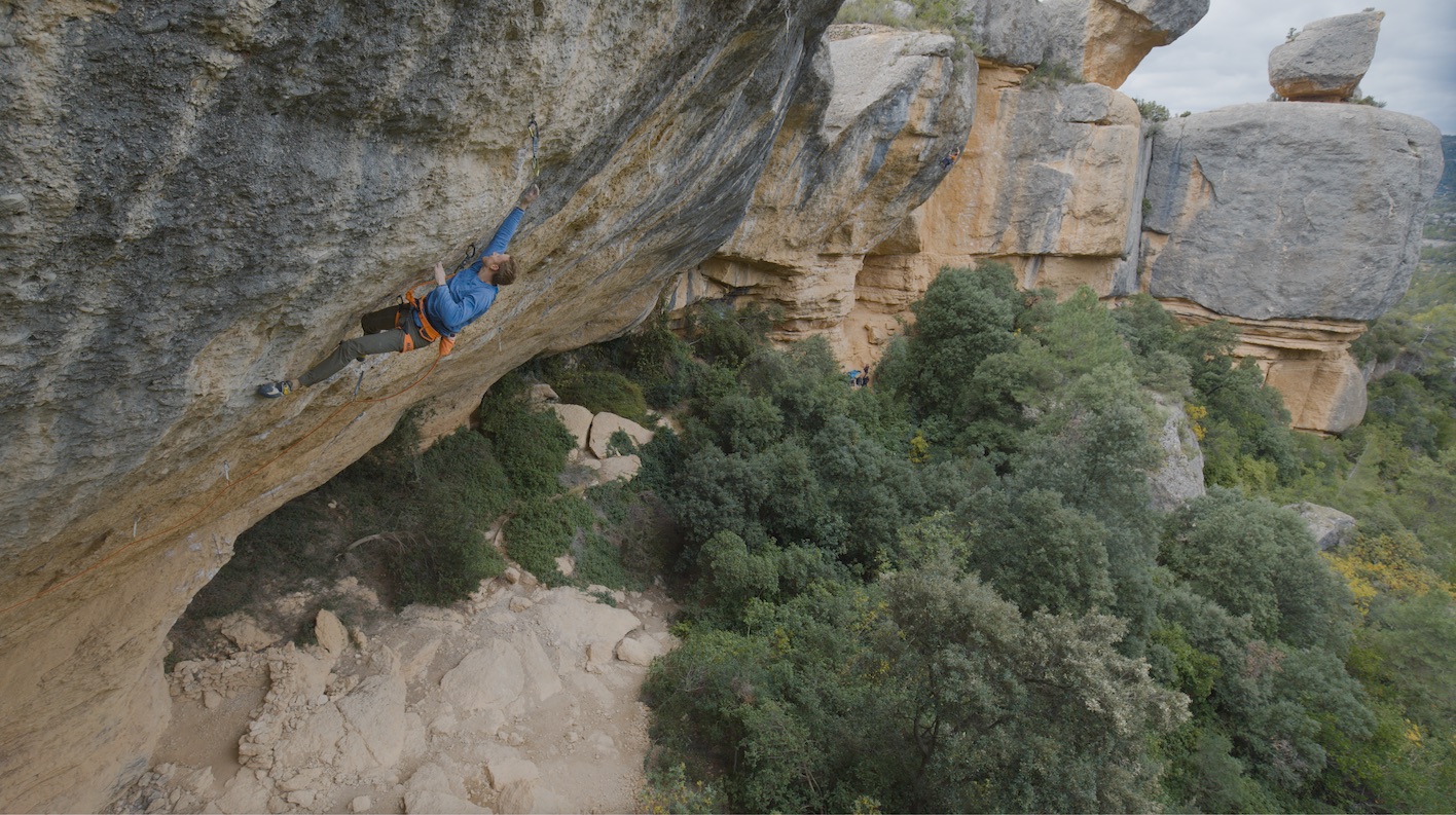 Jakob Schubert at the crux